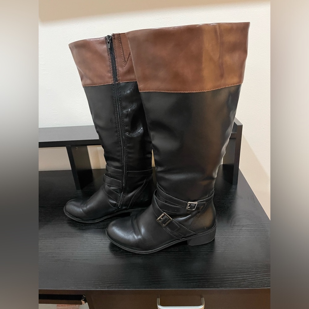 Me Too Black and Brown Winter Boots